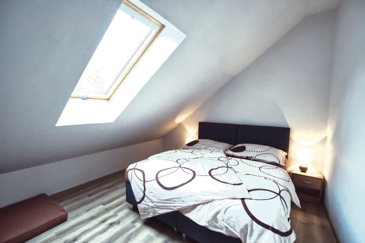 "U Capa" Krasny Apartman V Sedleci Sedlec  Luaran gambar