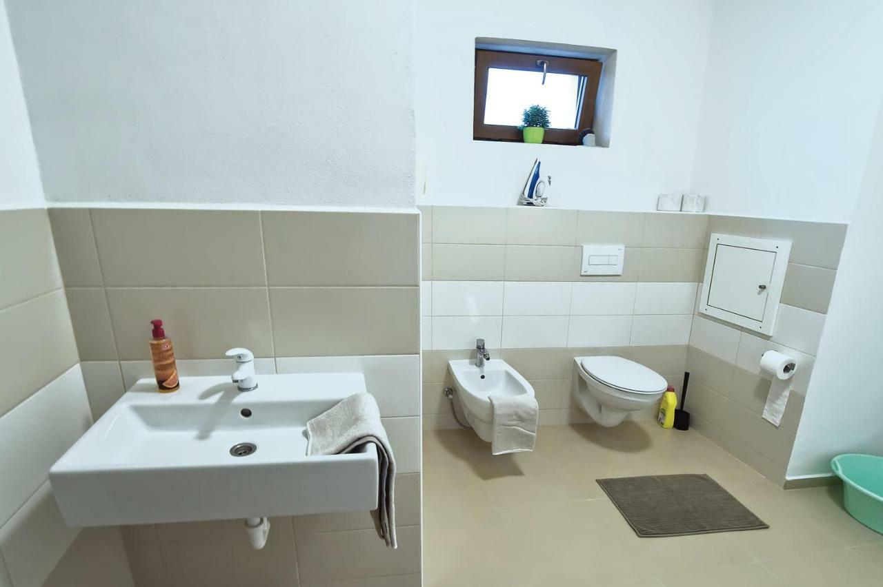 "U Capa" Krasny Apartman V Sedleci Sedlec  Luaran gambar